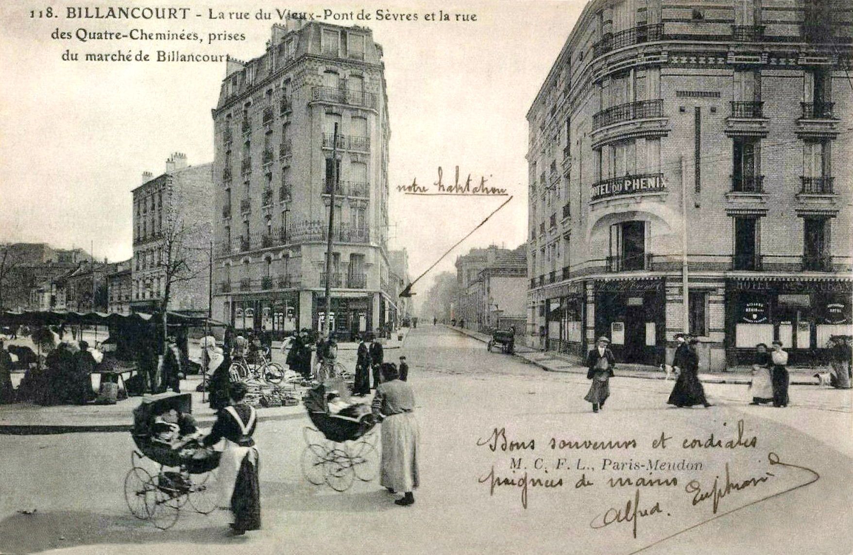 Photo 11 - Vue de la rue du Vieux Pont-de-Sèvres depuis la place du marché