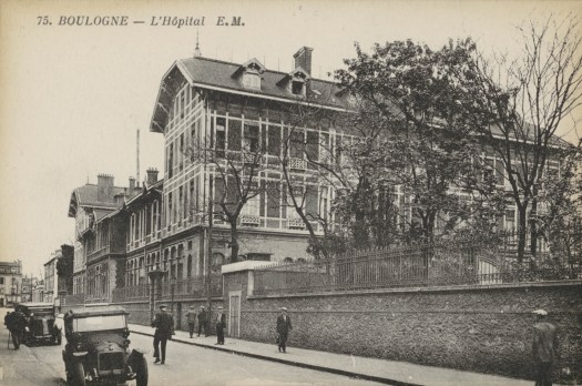 L'hôpital Ambroise Paré, côté rue de Saint-Cloud