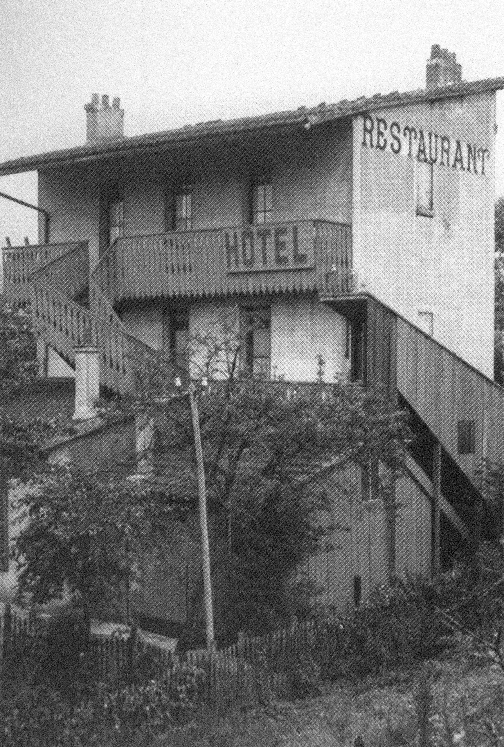 Hôtel Restaurant Sarreste-1919_Renault com