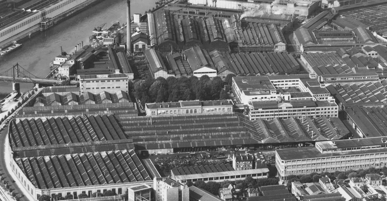 Bâtiment Dreyfus (au centre) Roger Henrard