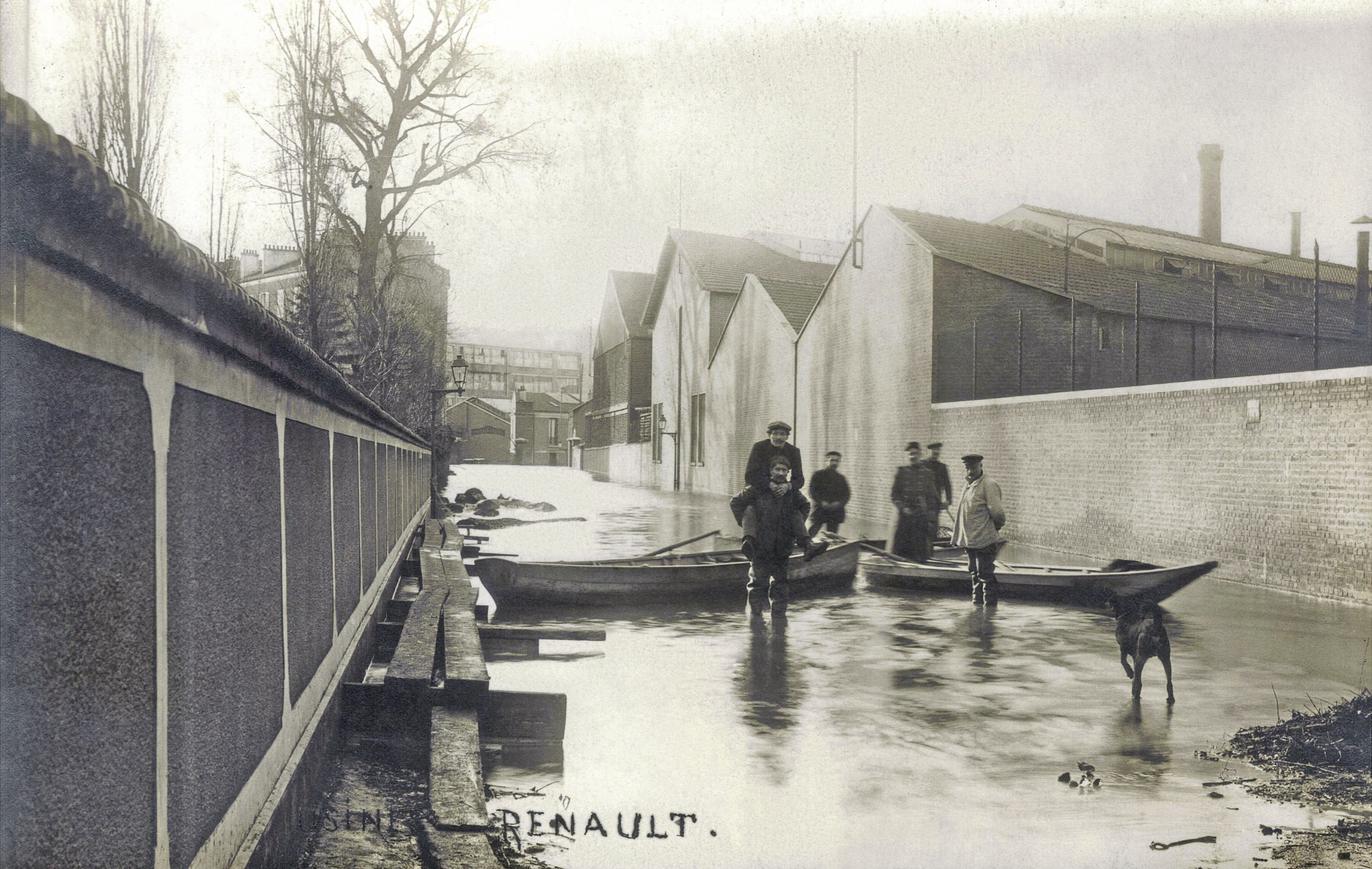 Rue Gustave Sandoz 1910 Renault-opti Thierry Delmotte