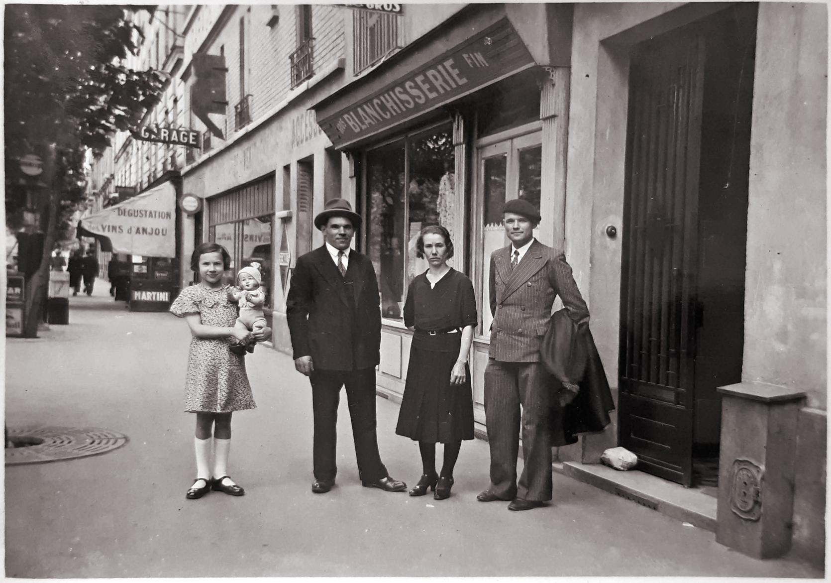 1935 Emilia Francois 262bis Bd Jean Jaures 10 ans small