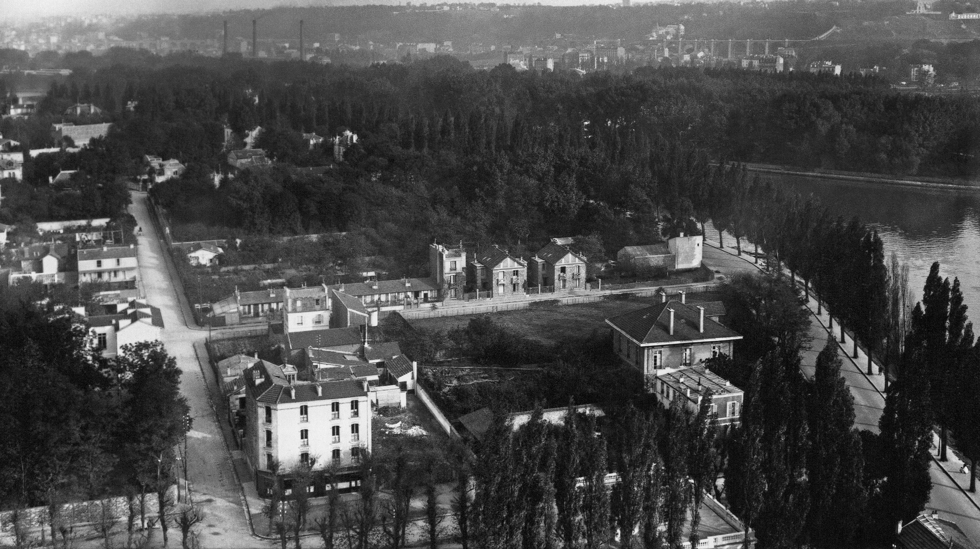 1912 - Panorama cheminée 2 rues Gabrielle et Traversière ref1853