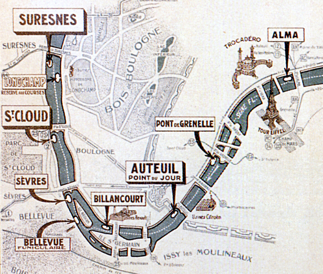 Les Bateaux Parisiens entre Paris et Suresnes