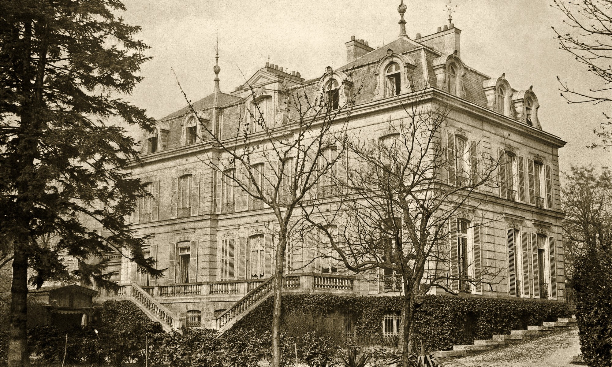 Rue du vieux pont de Sèvres n°207 à 211 Maison Tavernier JPL