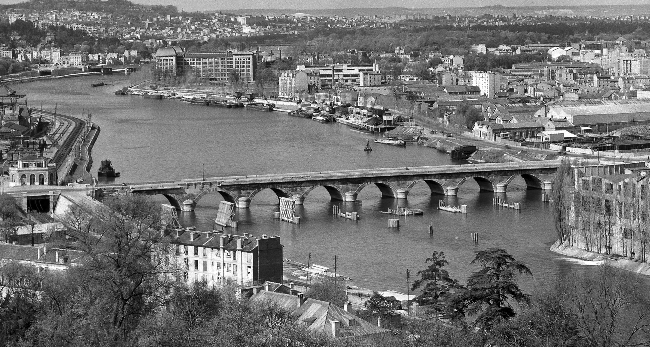 Depuis Brimborion vers 1950 - René Jacques _ BNF