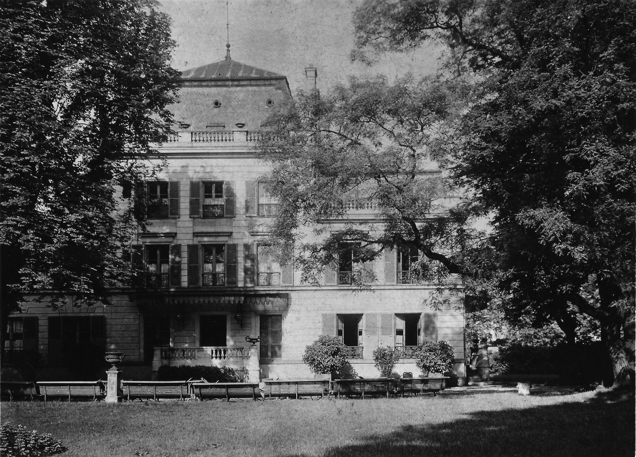 Rue du Cours n°30 Villa Fountaine - Cercle des agents de maitrise Renault Histoire