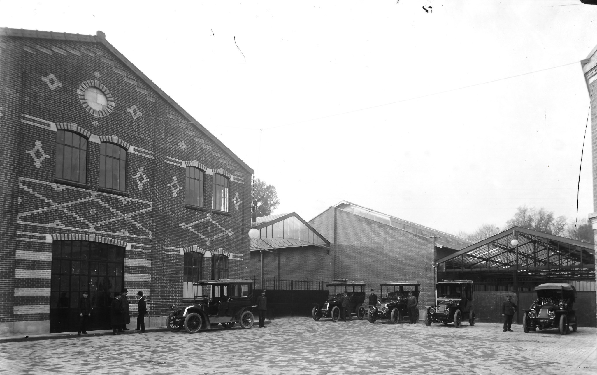 Usine Renault Frères cour ilot A 1906 - coll RH