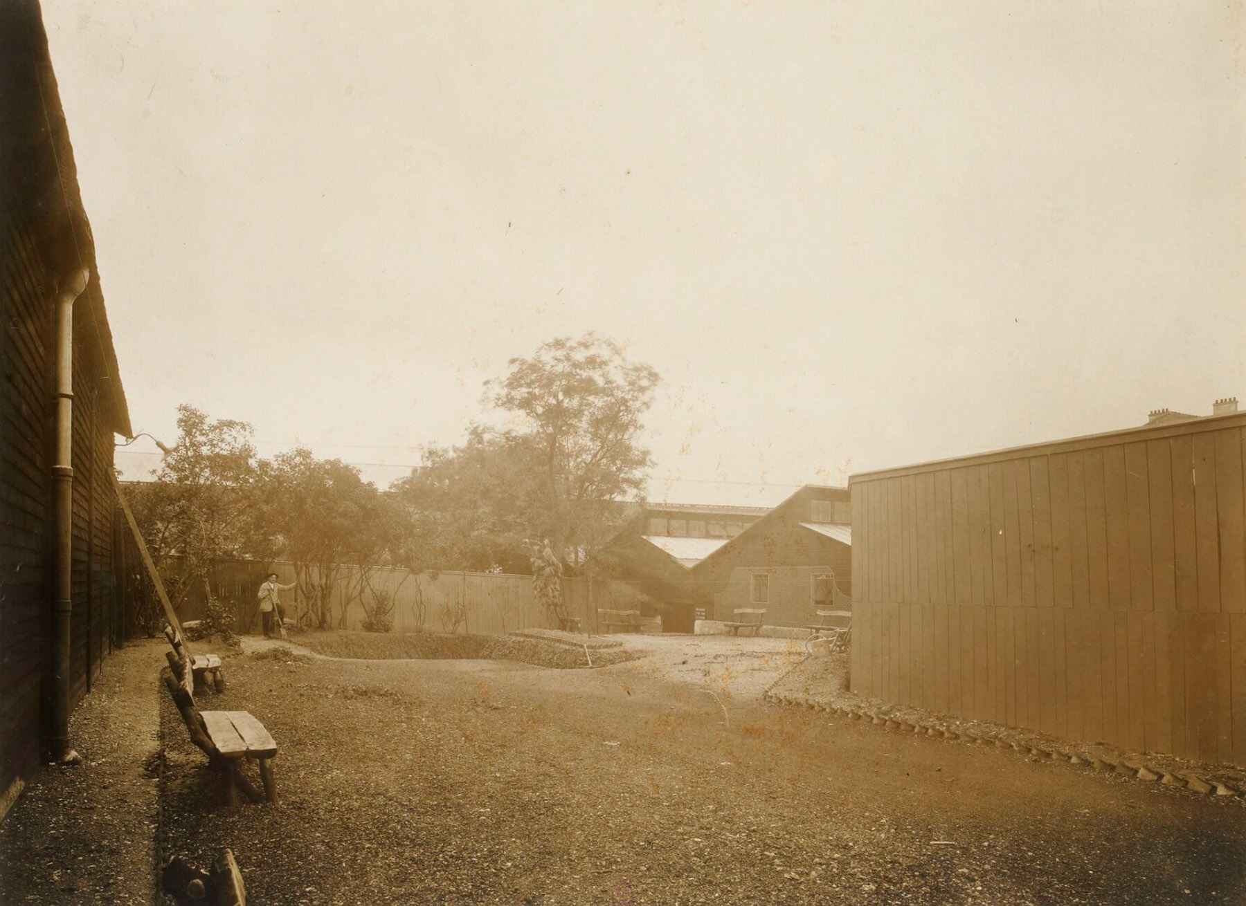 08-Jardin des hommes (Restaurant ouvrier)