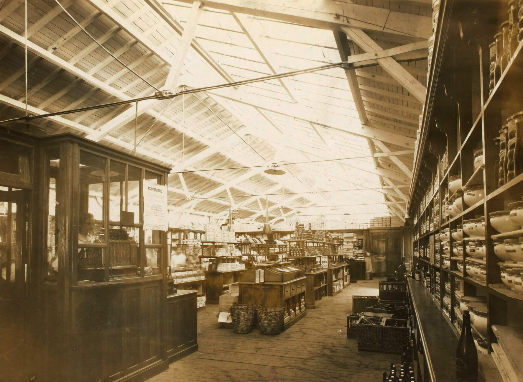 14-Magasins de la coopérative