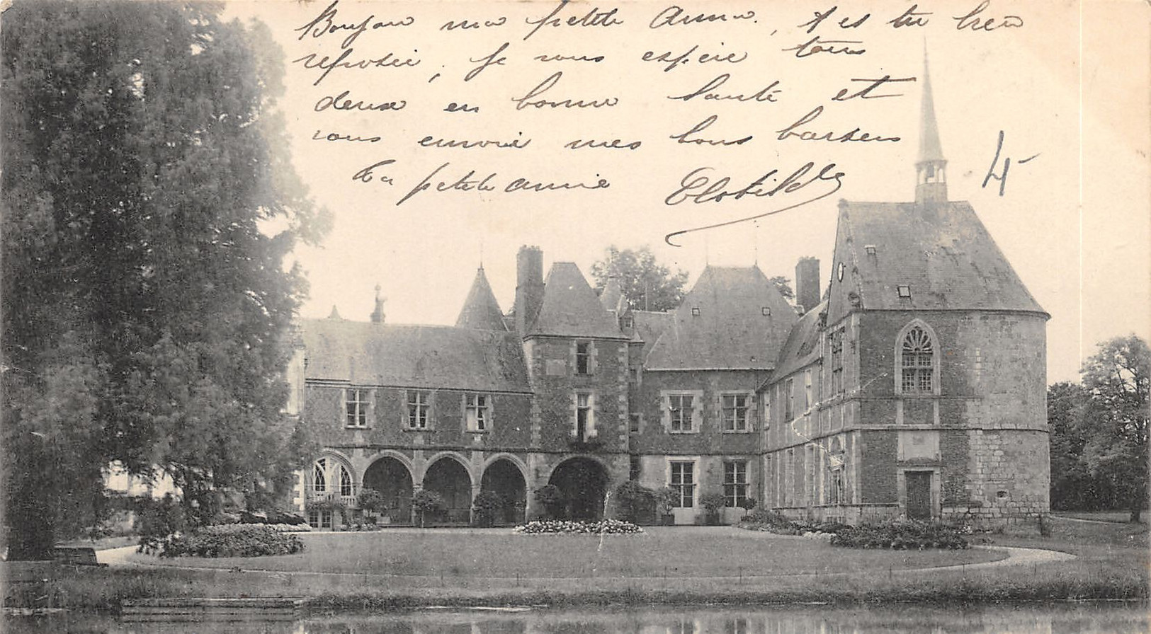 Chateau de Fleurigny