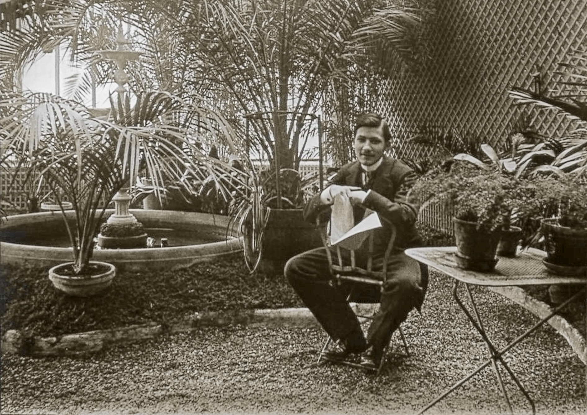 525b Billancourt Auguste 1897 jardin d'hiver-opti