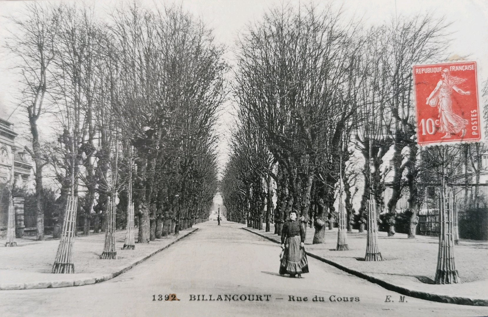 Avenue du Cours - Callou