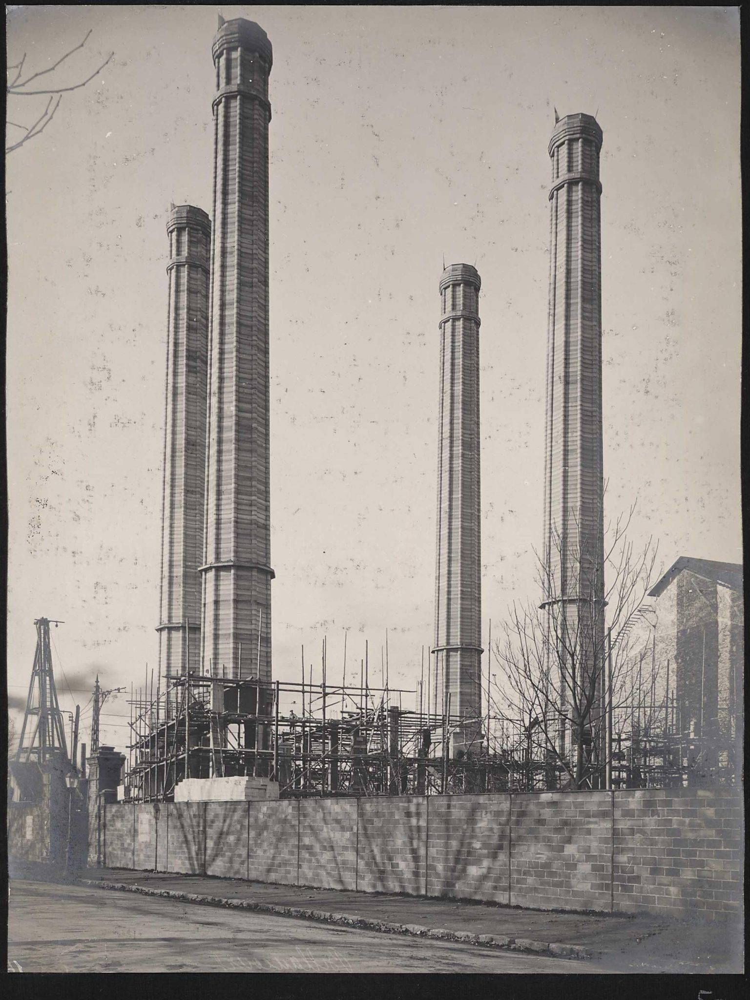 Centrale electrique vers 1925