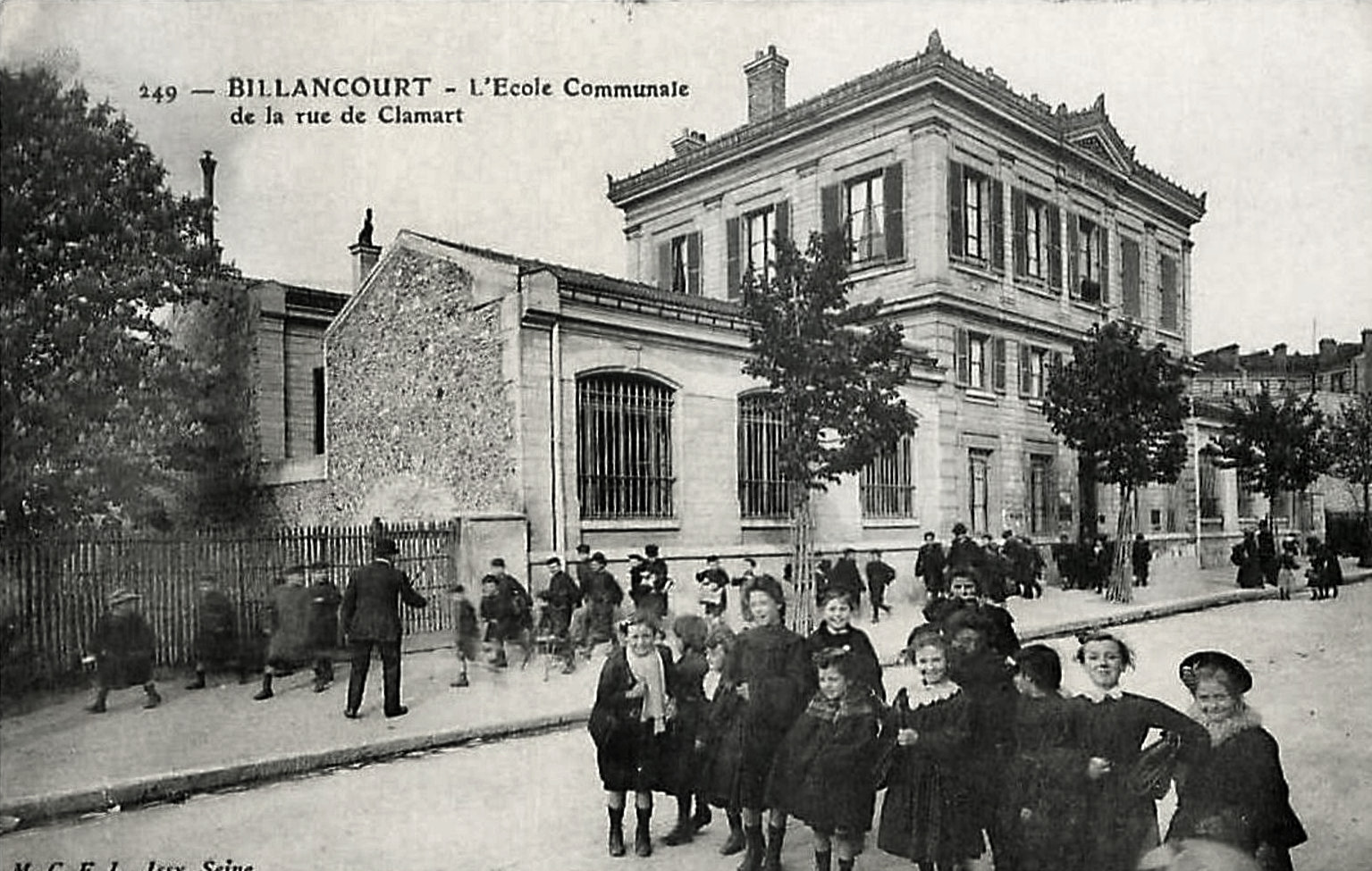 Ecole de garçons rue de Clamart
