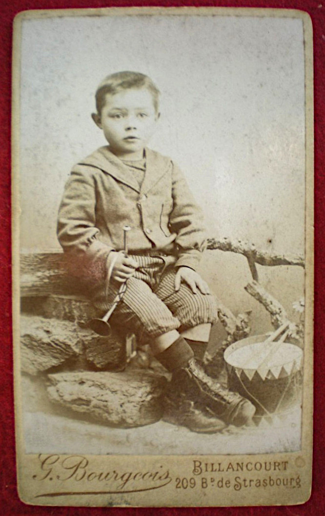 Bourgeois-209 Bd JJ - 2