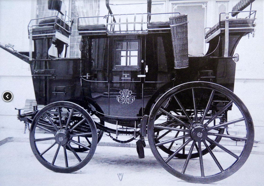 Road-coach - musée National de la voiture de Compiègne